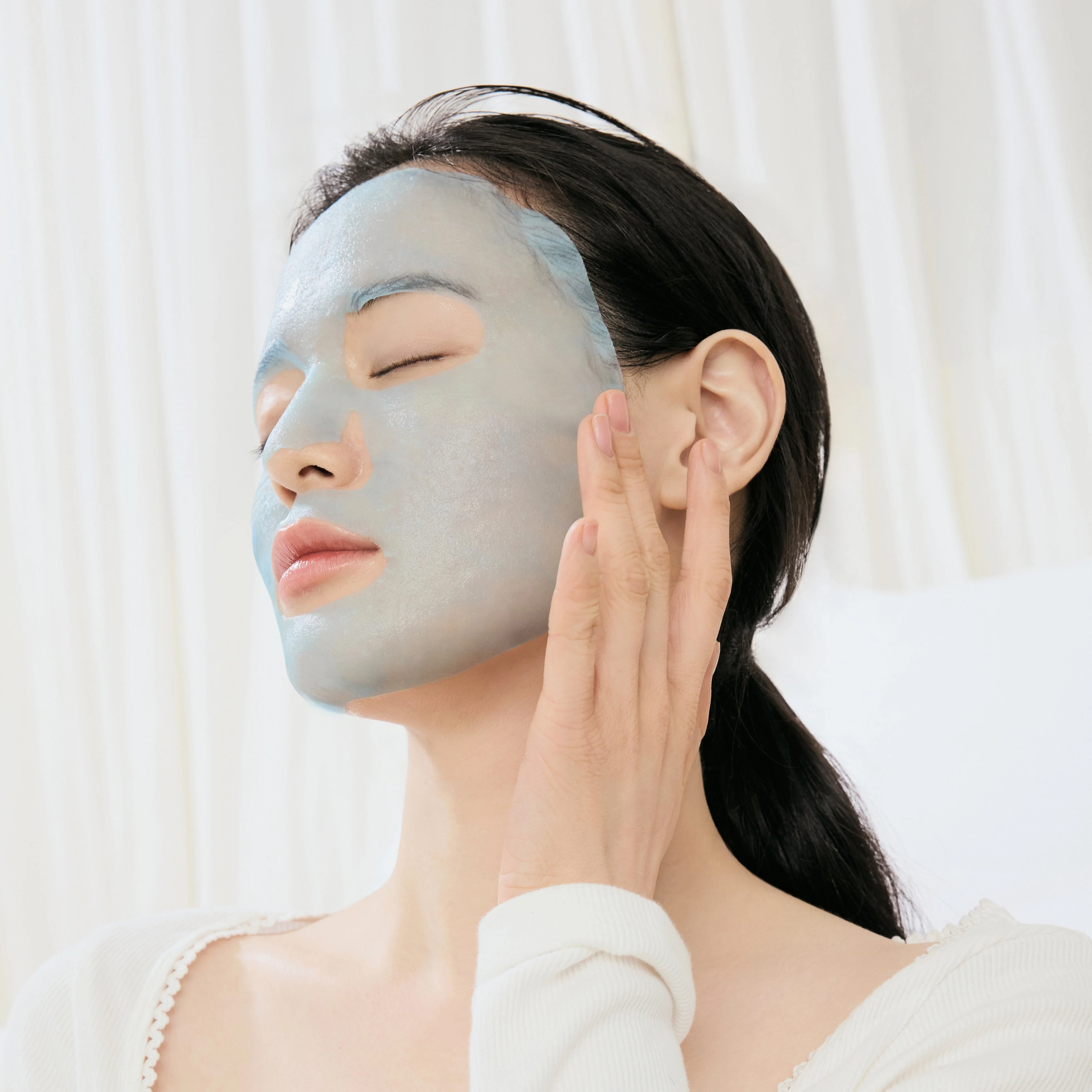 Aqua Blue Hydration Mask Box [4pcs] - Image 3