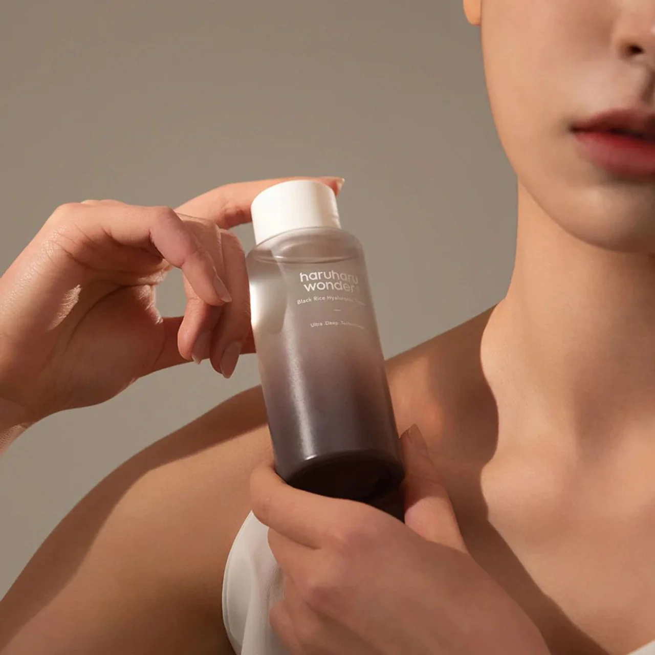 Black Rice Hyaluronic Toner 300ml - Image 5