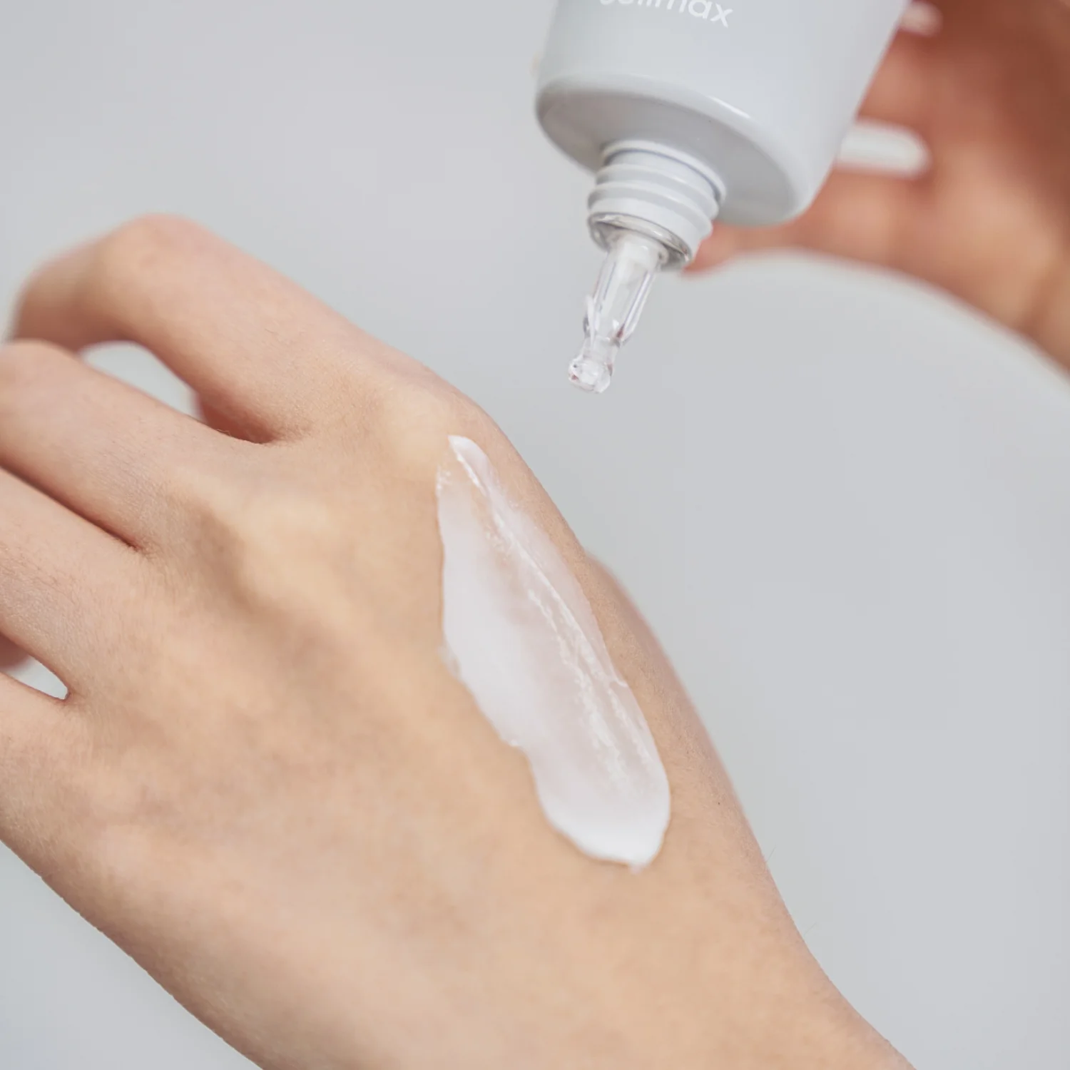 Dual Barrier Skin Wearable Cream 50ml - Image 3