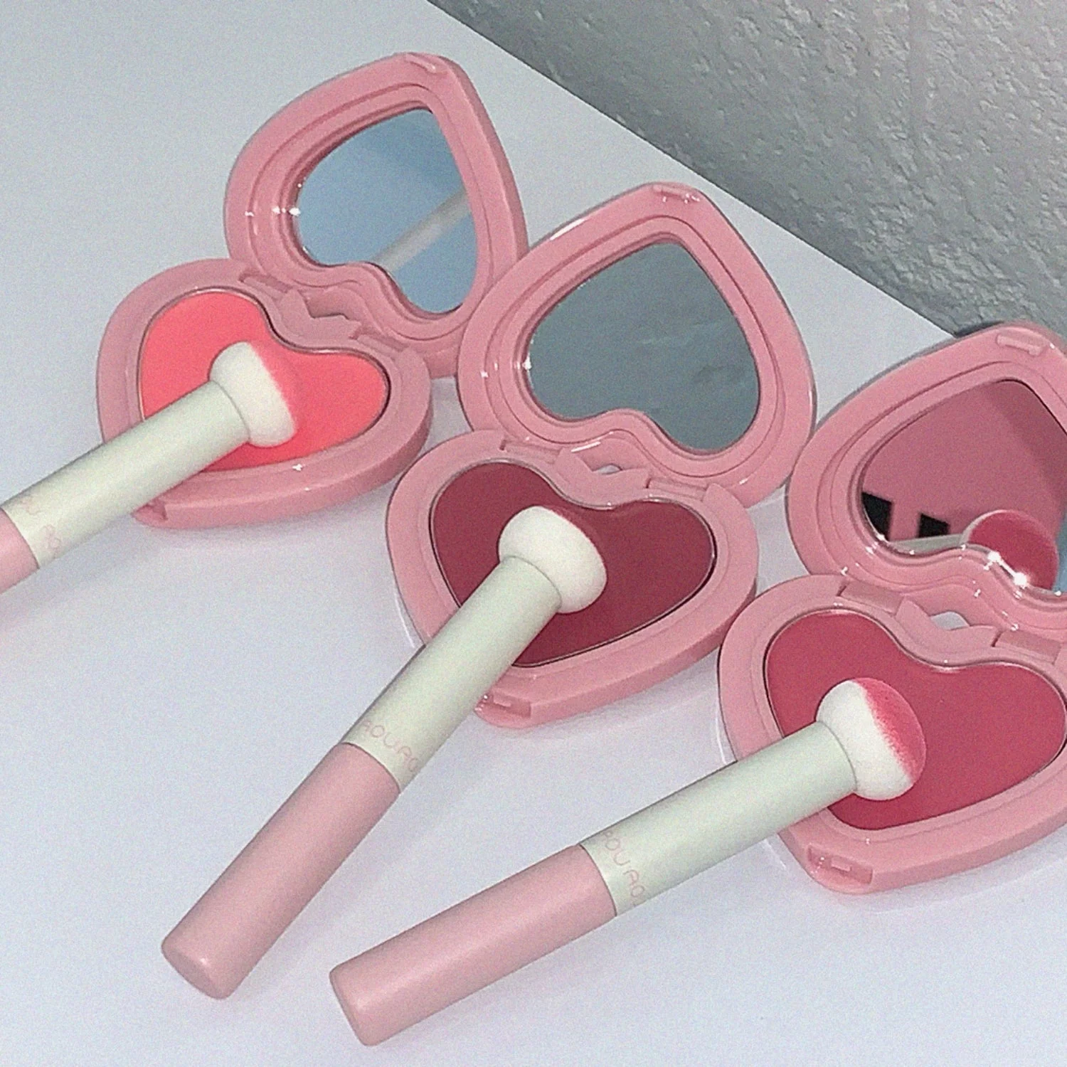 Glowy Cream Blush - Image 5