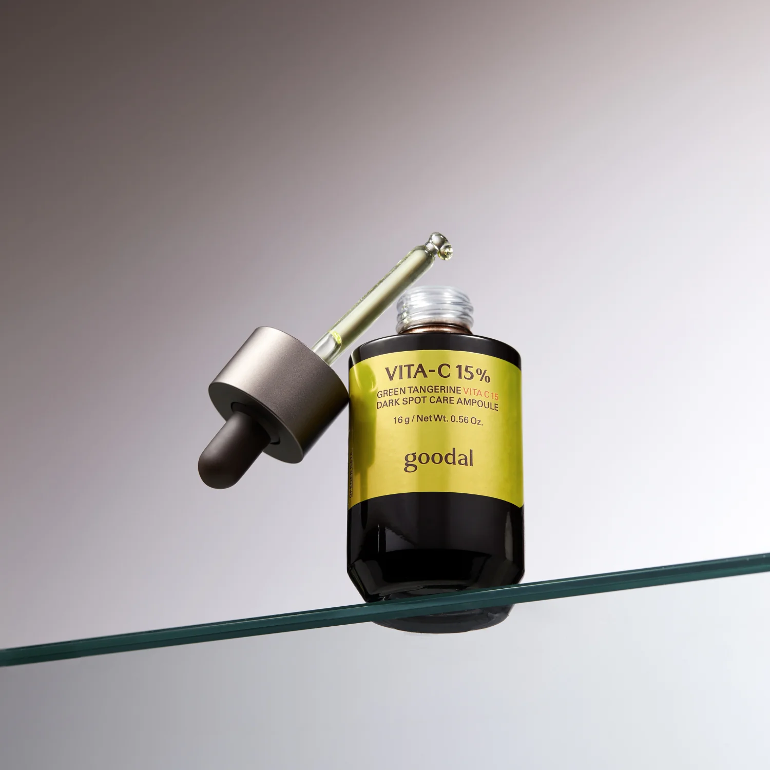 Green Tangerine Vita C 15 Dark Spot Care Ampoule - Image 3
