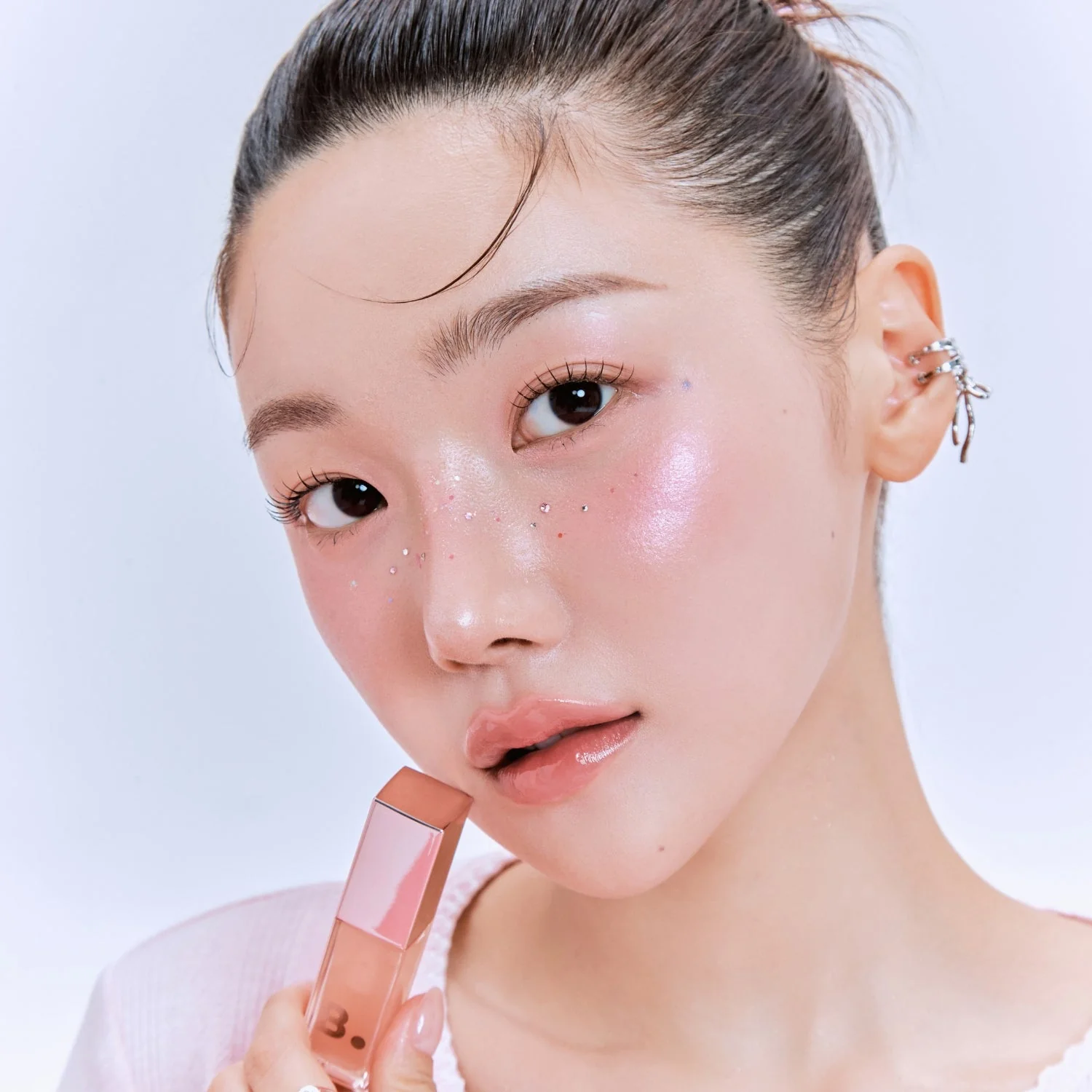 Hydrating Lip Oil - Image 6