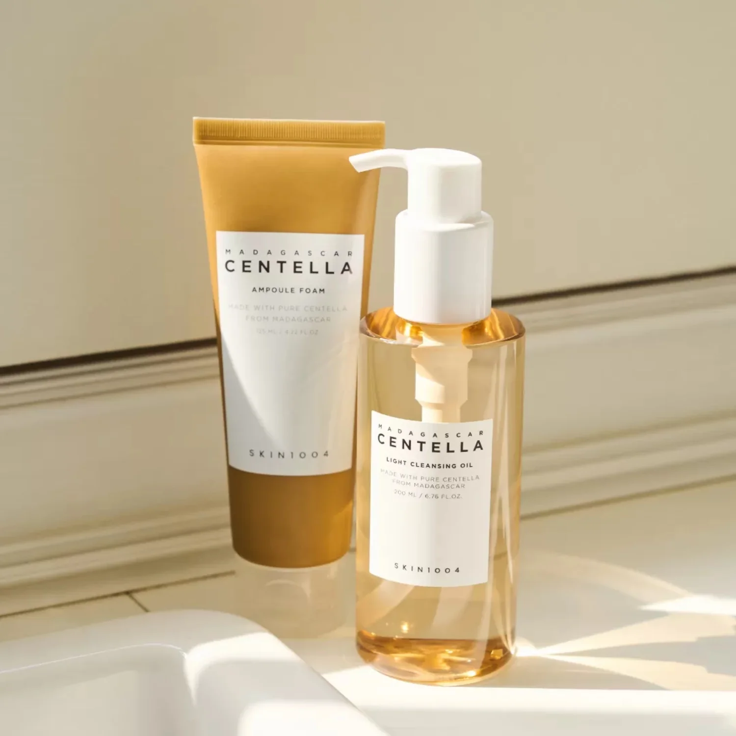 Madagascar Centella Double Cleansing Duo - Image 2