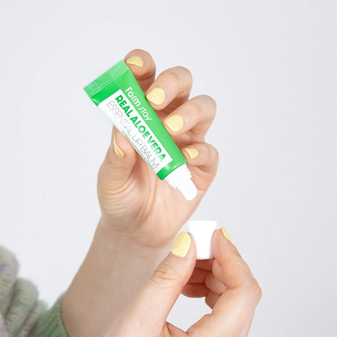 Real Aloe Vera Essential Lip Balm 10ml - Image 4