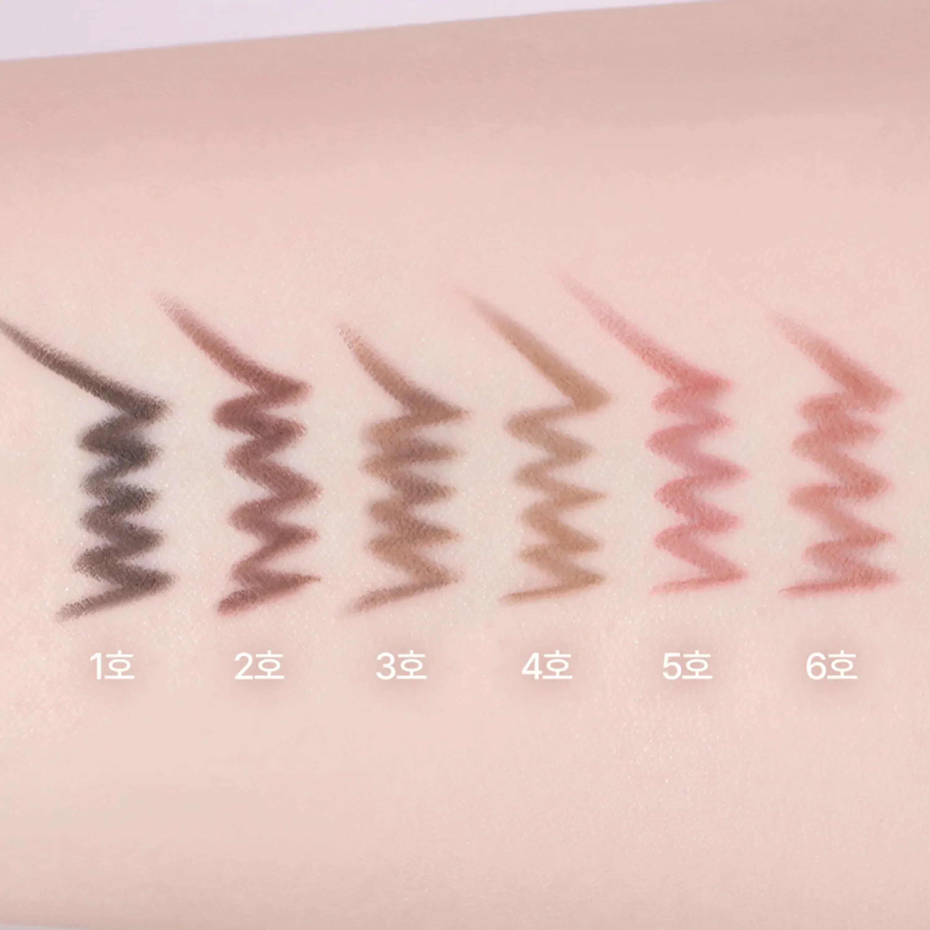 Real Defining Pencil Liner - Image 4