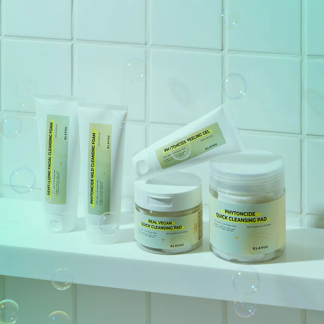 Revitalizing Facial Cleansing Foam 150ml - Image 4