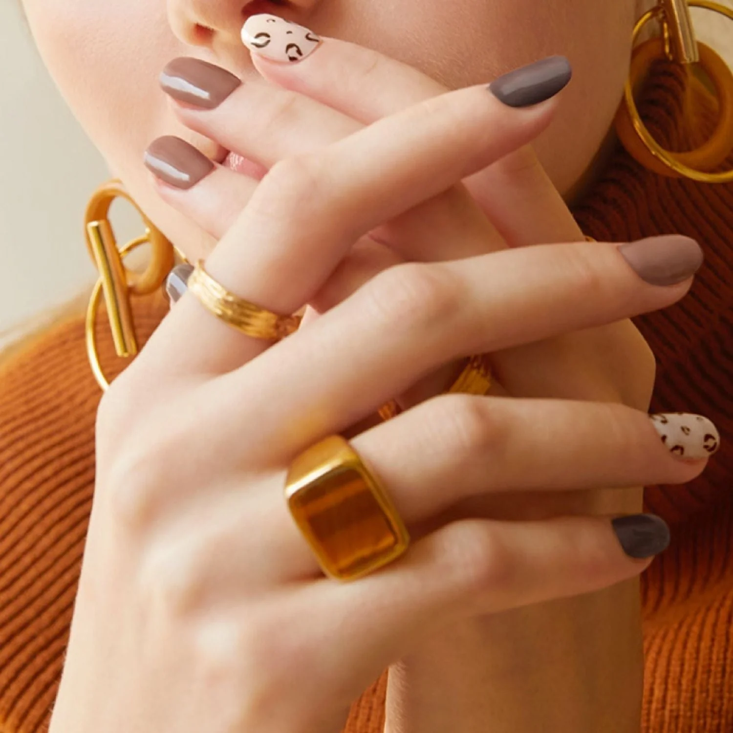 Semi-Cured Gel Nail - N Cozy Leopard - Image 2