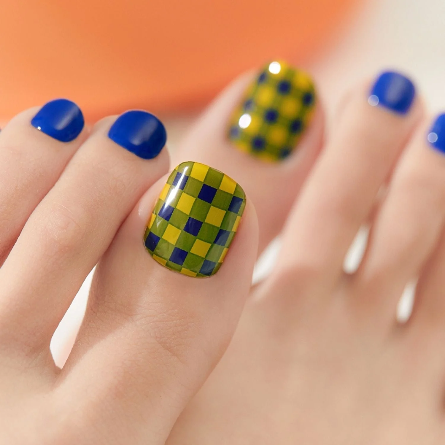 Semi-Cured Gel Pedicure - P Replay - Image 2