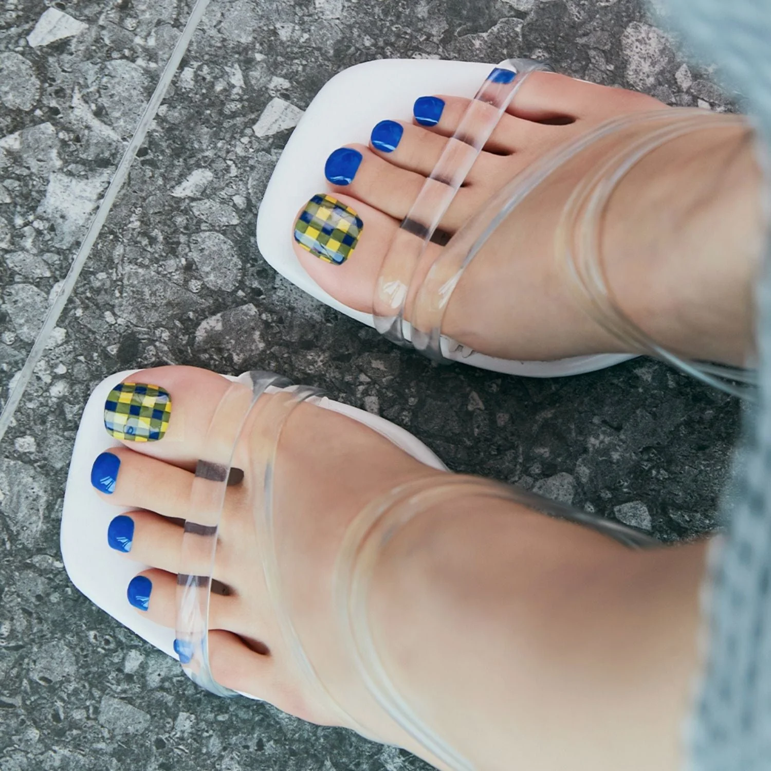 Semi-Cured Gel Pedicure - P Replay - Image 4