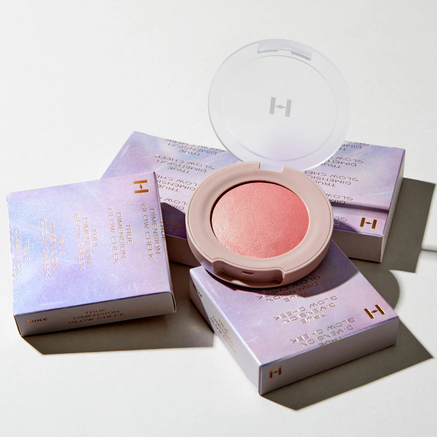 True Dimension Glow Cheek - Image 4