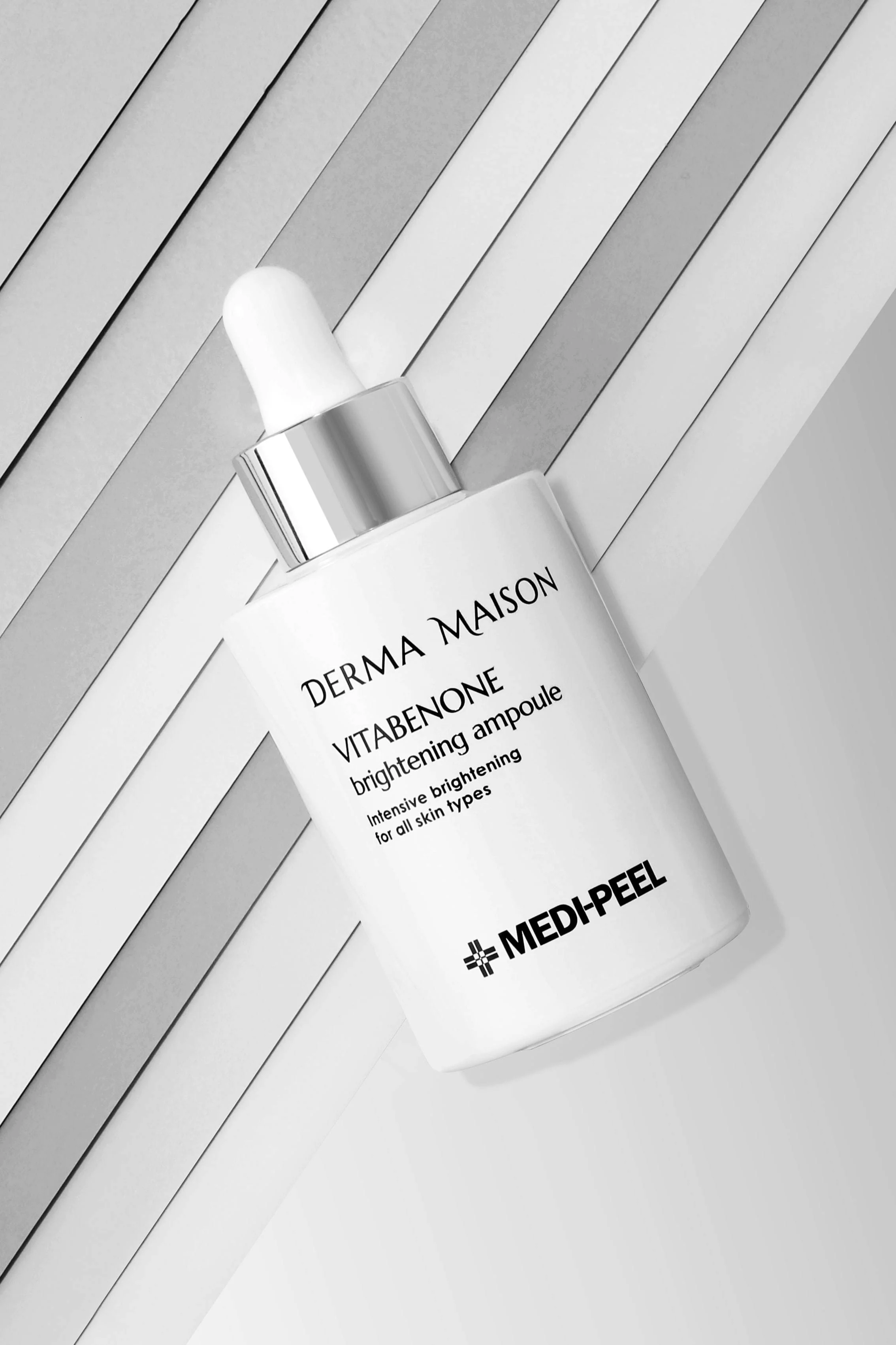 Vitabenone Brightening Ampoule [100ml] - Image 4