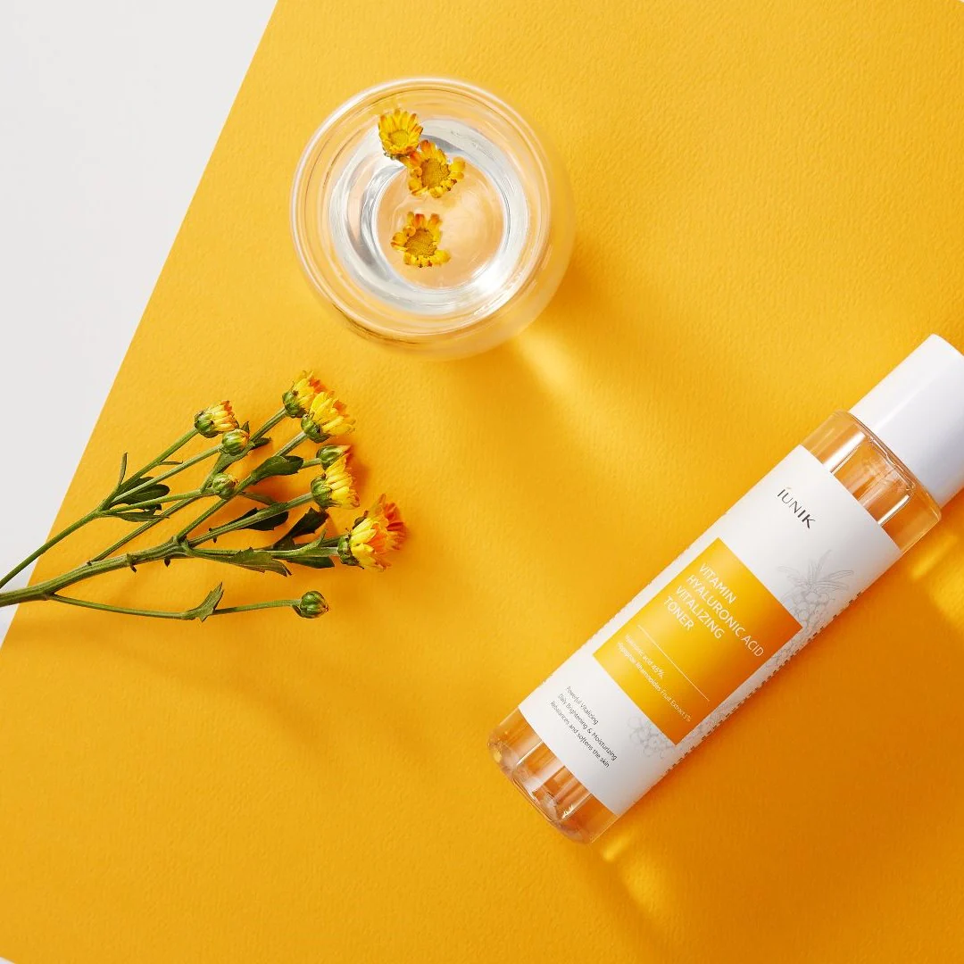 Vitamin Hyaluronic Acid Vitalizing Toner 200ml - Image 4